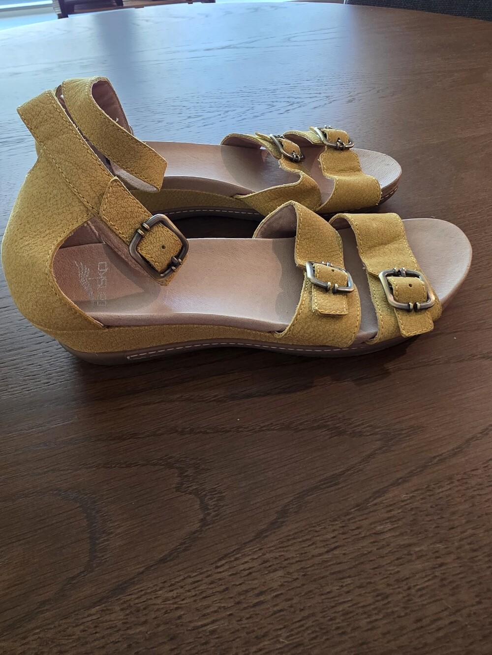 Dansko Astrid Yellow Textured Nubuck Sandals Size 40